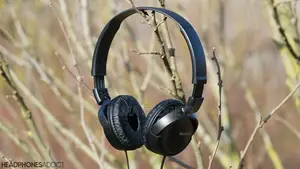 Sony , 3.5mm Headset With Mic for Phone Calls,