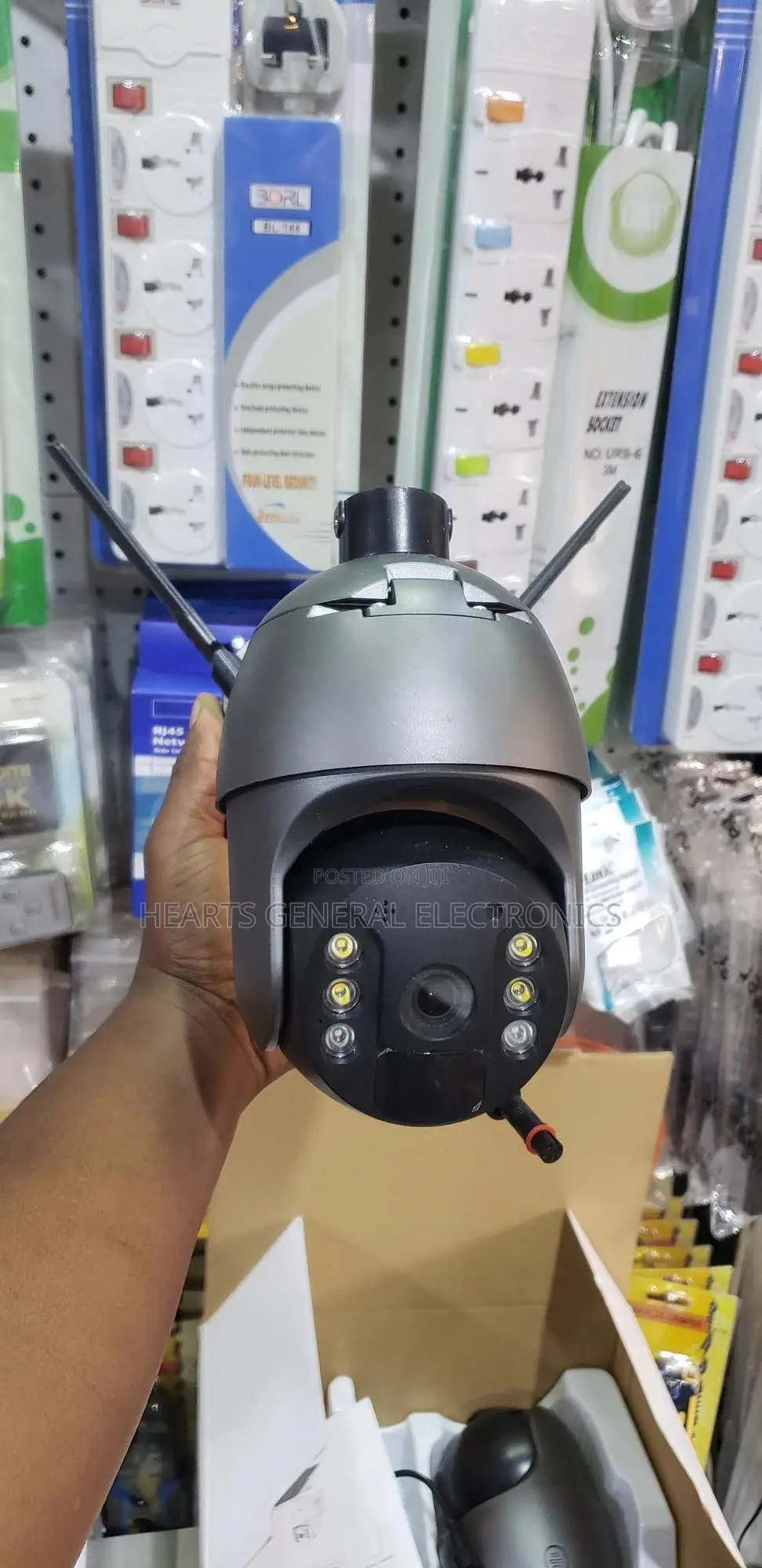 Solar PTZ Camera 4mp ( HD 4G )