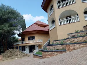 8bdrm Maisonette in Kololo Property, Central Division for rent
