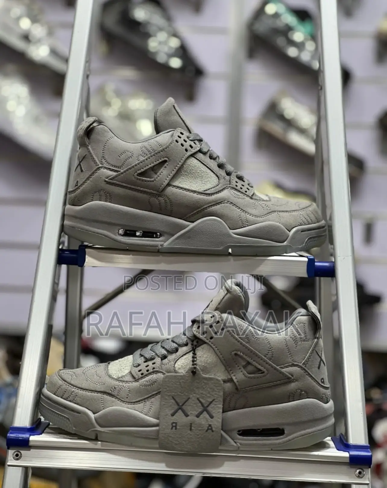 Original Air Jordan 4 Retro Cool Grey X KAWS Sneaker