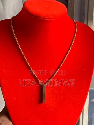 Simple Unisex Necklaces