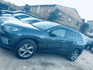 Toyota RAV4 2020 Black
