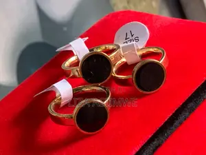 Simple Lady’S Rings