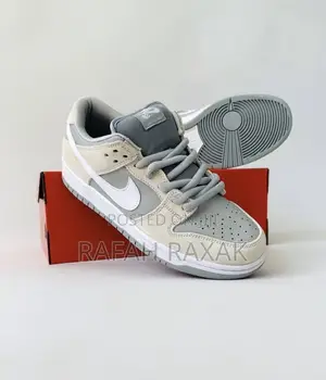 Original Nike SB Dunk Low Summit White Wolf Grey Sneaker