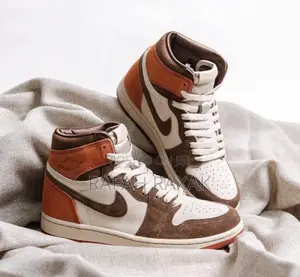 Original Nike Air Jordan 1 High Top “Dusted Clay” Sneakers