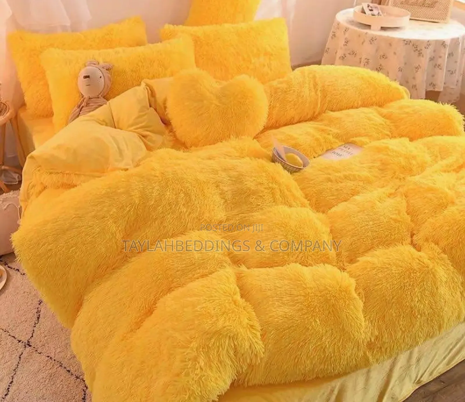 Yellow Soft and Warm Wool, Fluffy and Warm Nordic Bed Cover
