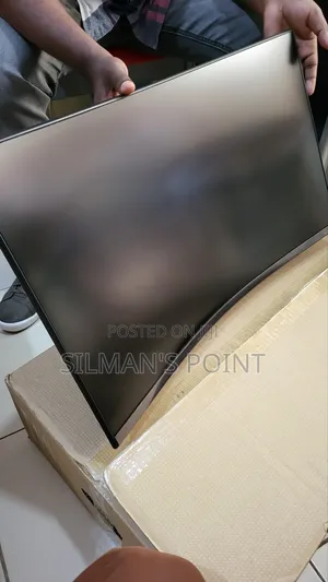 Samsung 27" Curved Monitor