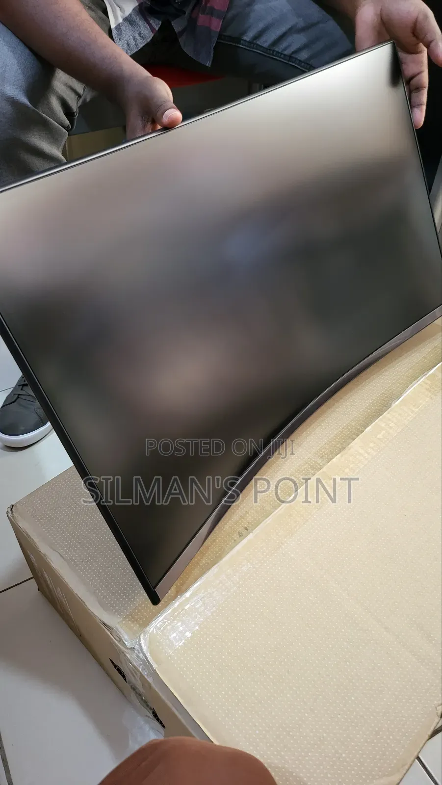 Samsung 27" Curved Monitor