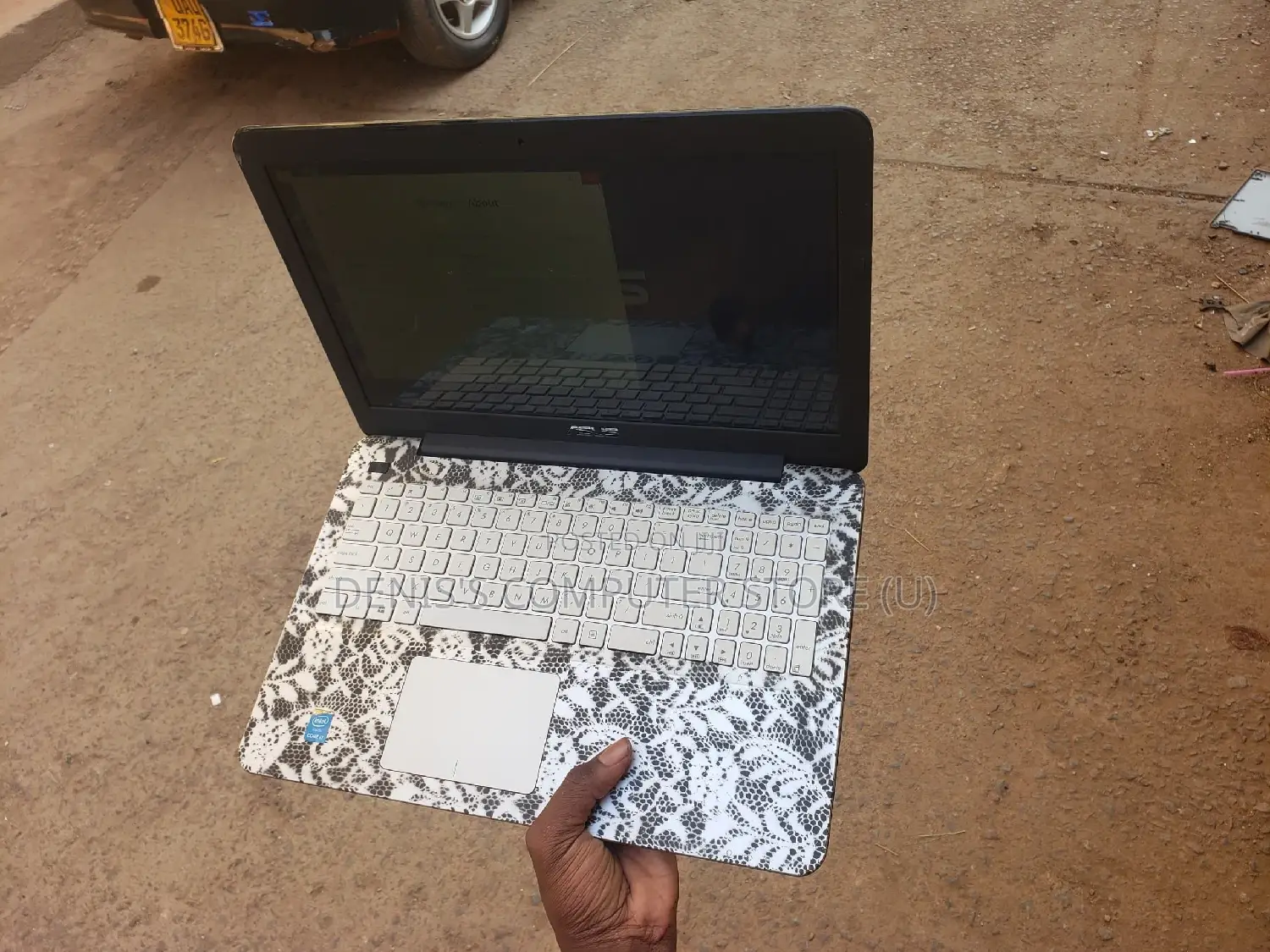 Laptop Asus E406SA 4GB Intel Core I7 HDD+SSD 500GB