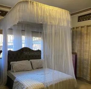 Snow White Wall Mounted Mosquito Net – White