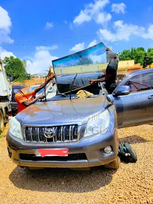 Front Windscreen Glass Repair