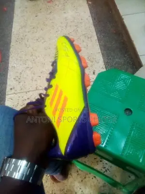 Kids Football Boots
