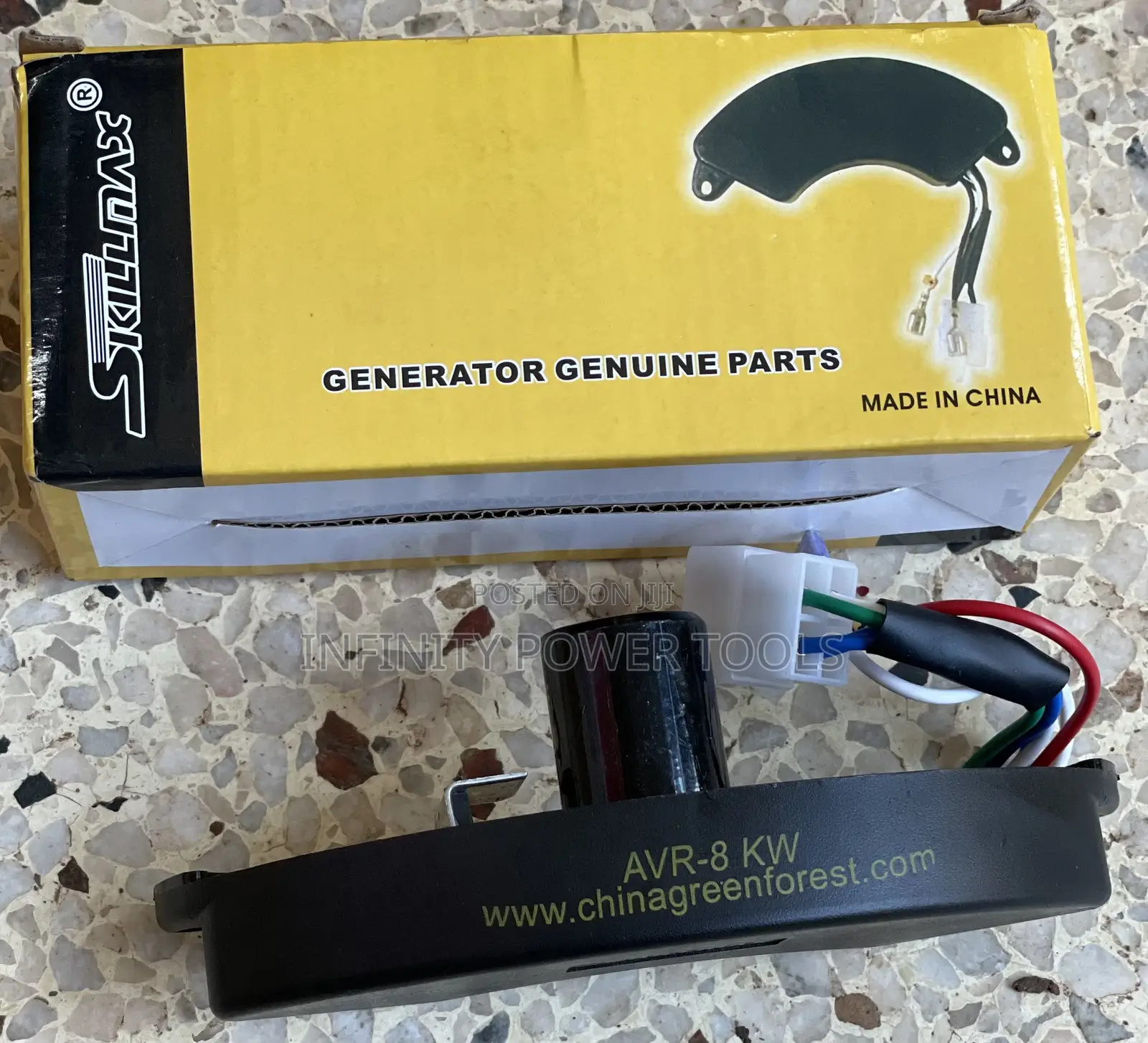 AVR 5-8kw 220v
