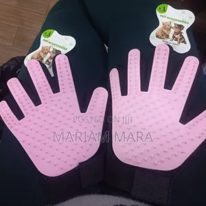 Pet Bathing/Cleaning Gloves