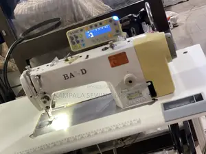 Computerized Best Quality Stitches Industrial Sewing Machine