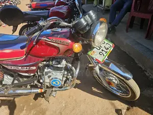 Bajaj Boxer 2021 Red