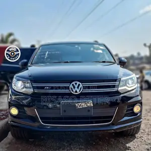 Volkswagen Tiguan 2012 Black