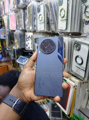 Tecno Camon 30 256 GB Black