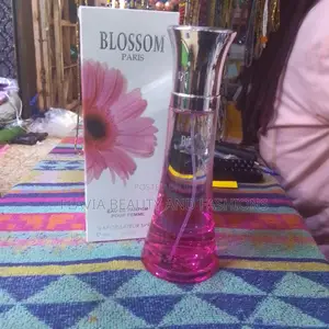 Blossom Paris Eud De Perfume