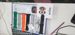 Ultra-2 Smart Watch With 7 Straps