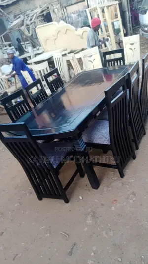 8seater Dinning Table