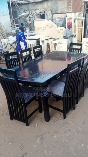 Dinning Table Available Readily