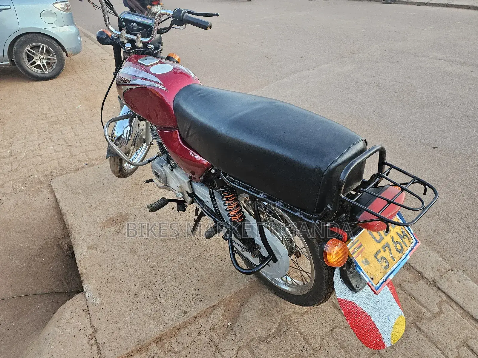 Bajaj Boxer 100 2016 Red