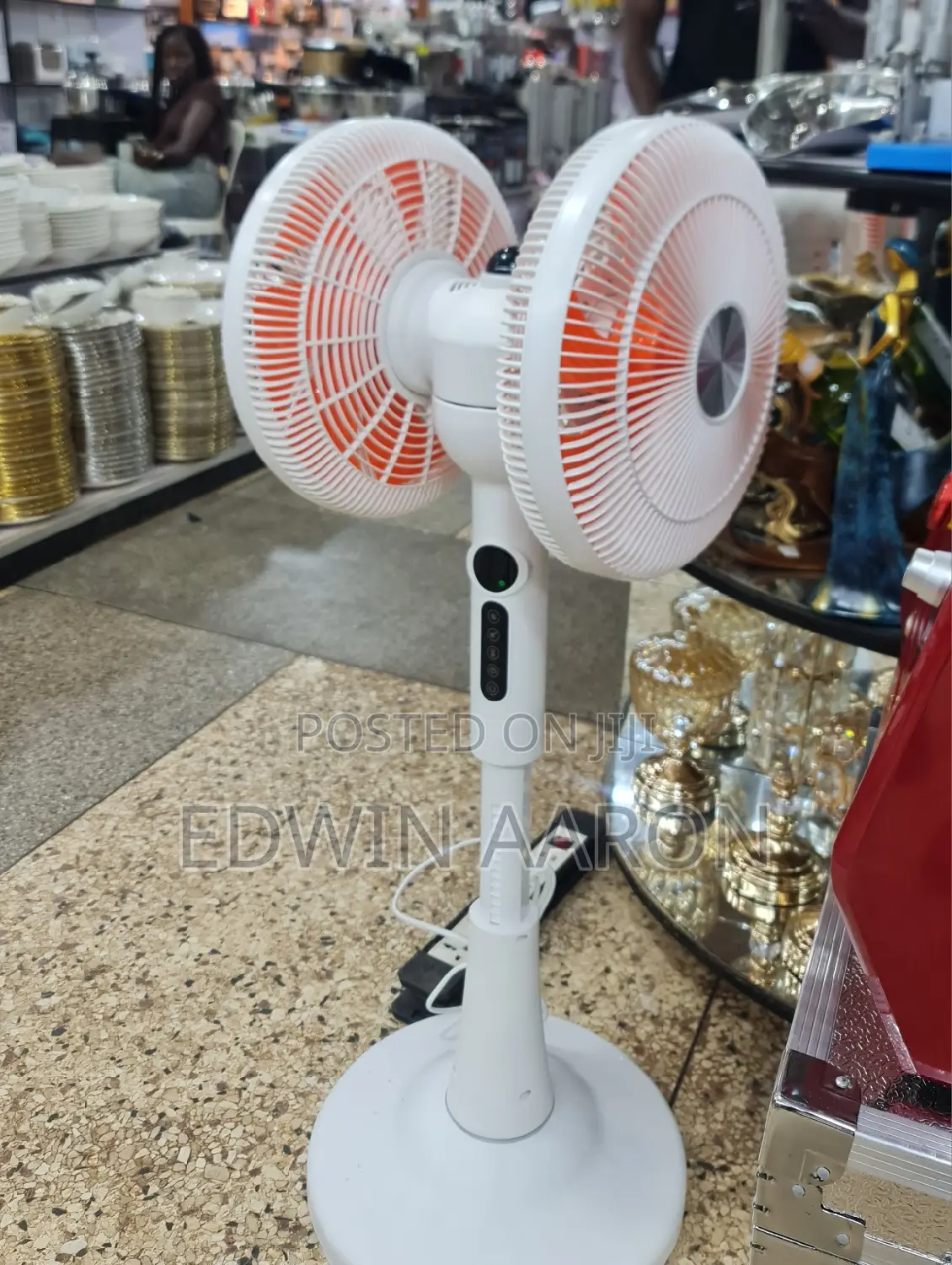 360° Double Headed Rotating Fan
