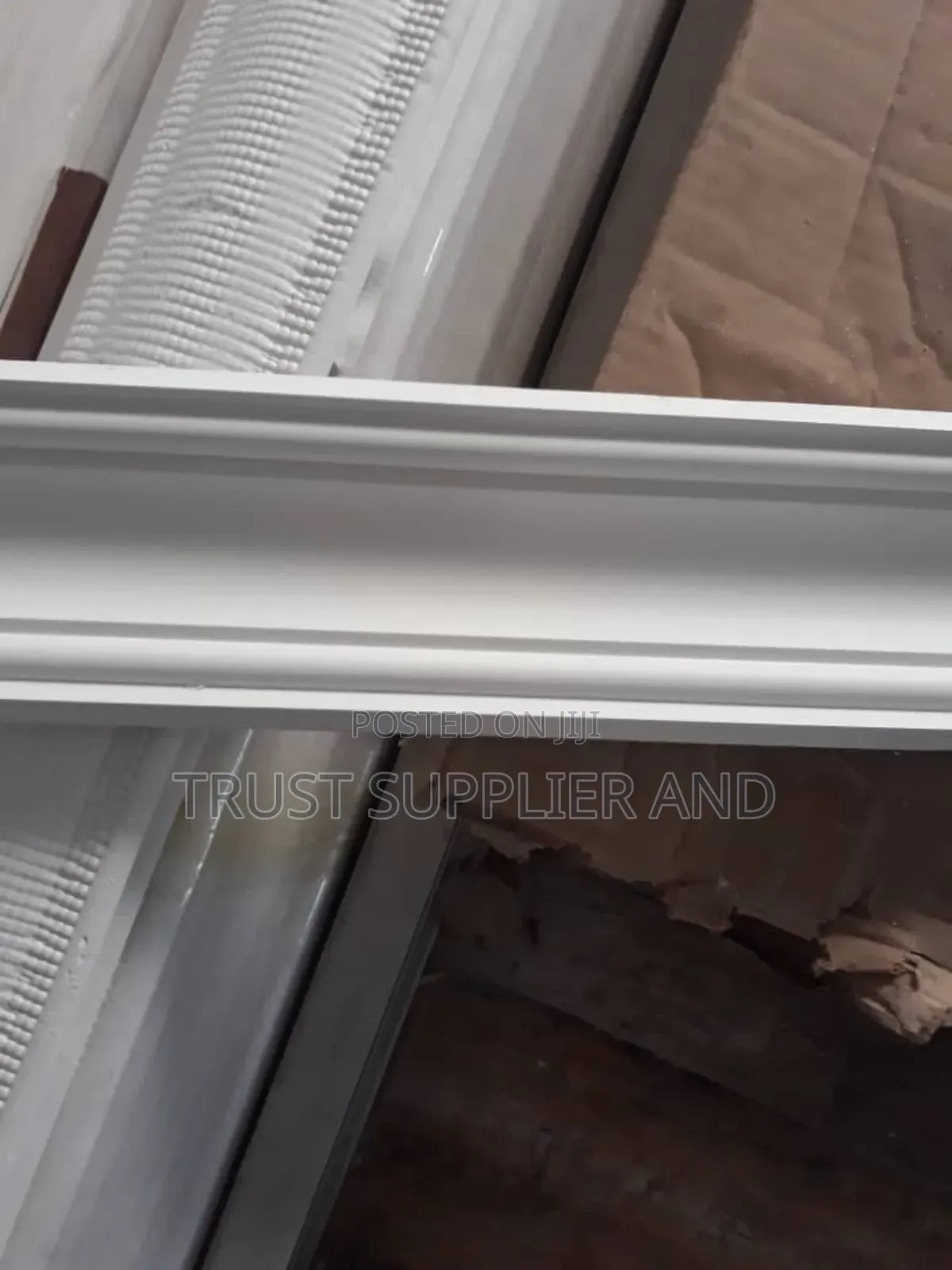 Gypsum Cornices Flat