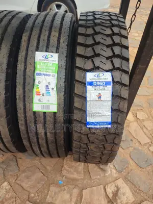9.5R17.5 Linglong Tires