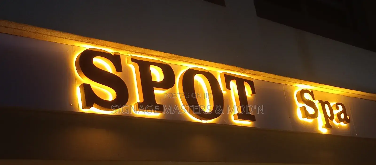 Gold 3D Backlit