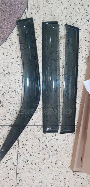 Landcruiser Tx 1998 Rainshields a/ Obusasi (Original)