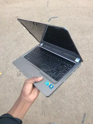 Laptop HP Compaq Presario V5000 4GB Intel Core I3 HDD+SSD 350GB
