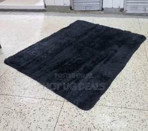 Fluffy Woolen Carpet/ Area Rug 1.5m By 2m- Black