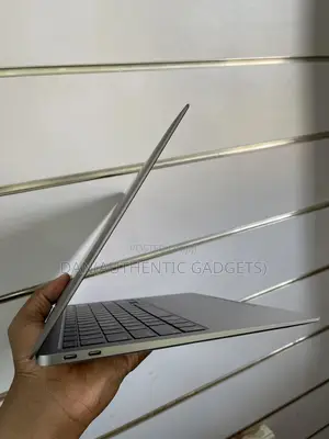 Laptop Apple MacBook Air 2020 M1 8GB Apple M1 SSD 256GB