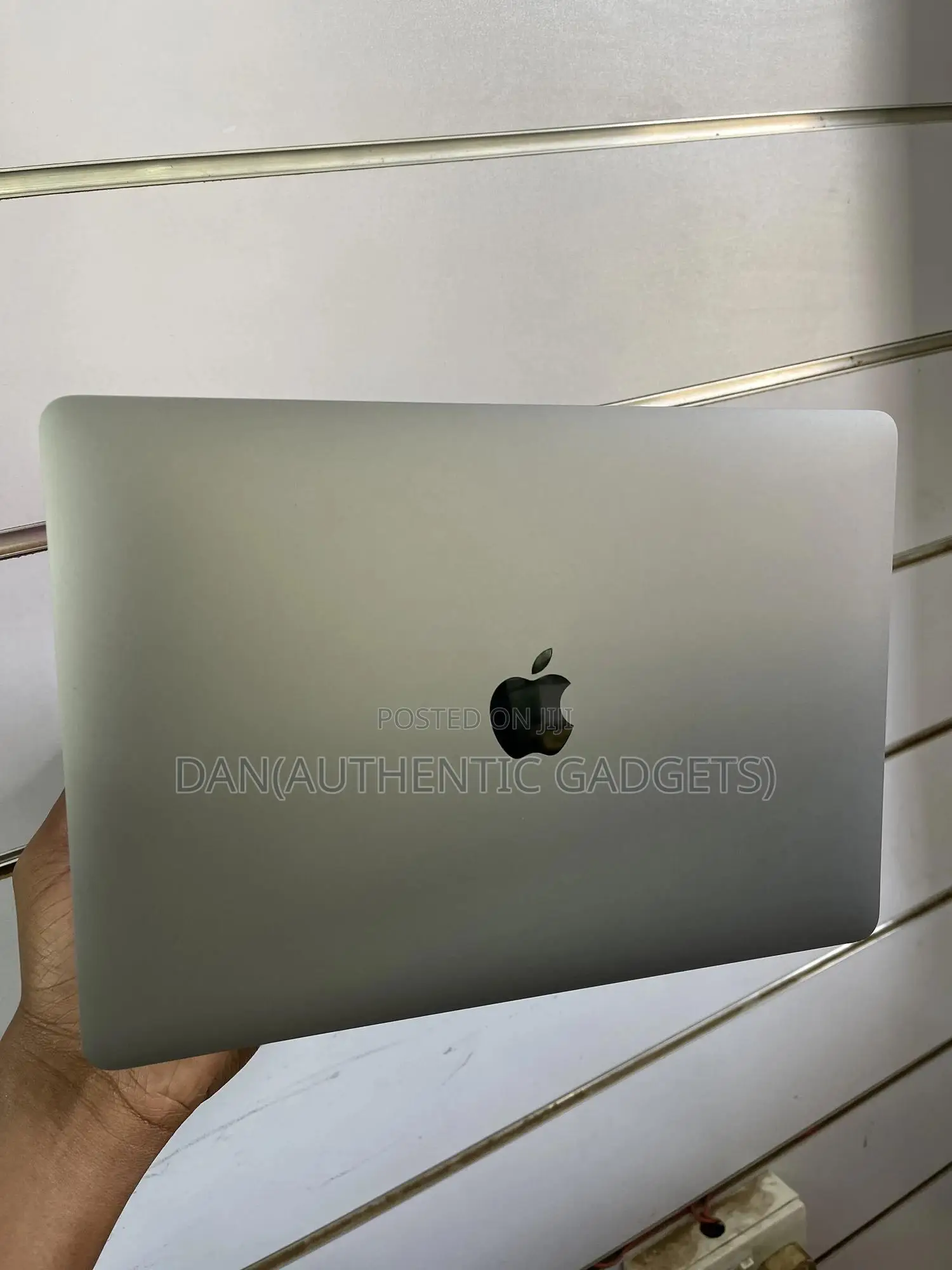 Laptop Apple MacBook Air 2020 M1 8GB Apple M1 SSD 256GB