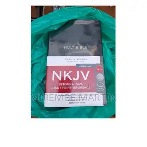 NKJV Holy Bible Thomas Nelson New James Version.