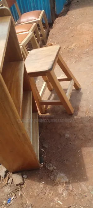 Sitting Table Available