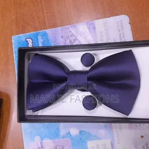 Navy Blue Men's Bowtie