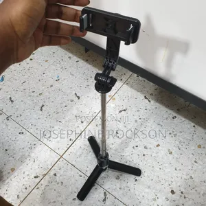 Extendable Selfie Stick/ Wireless Selfie Stick Tripod