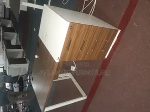 White Steel Legs Table