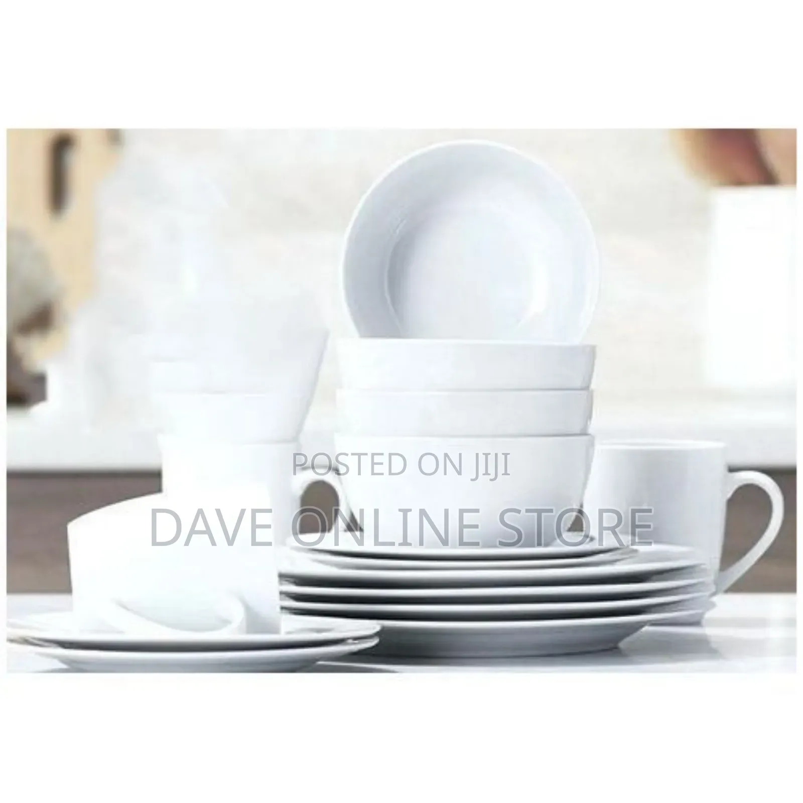 Set of 6 Dinner Plates, 6 Side Plates, 6 Soup Bowls 6 Cups