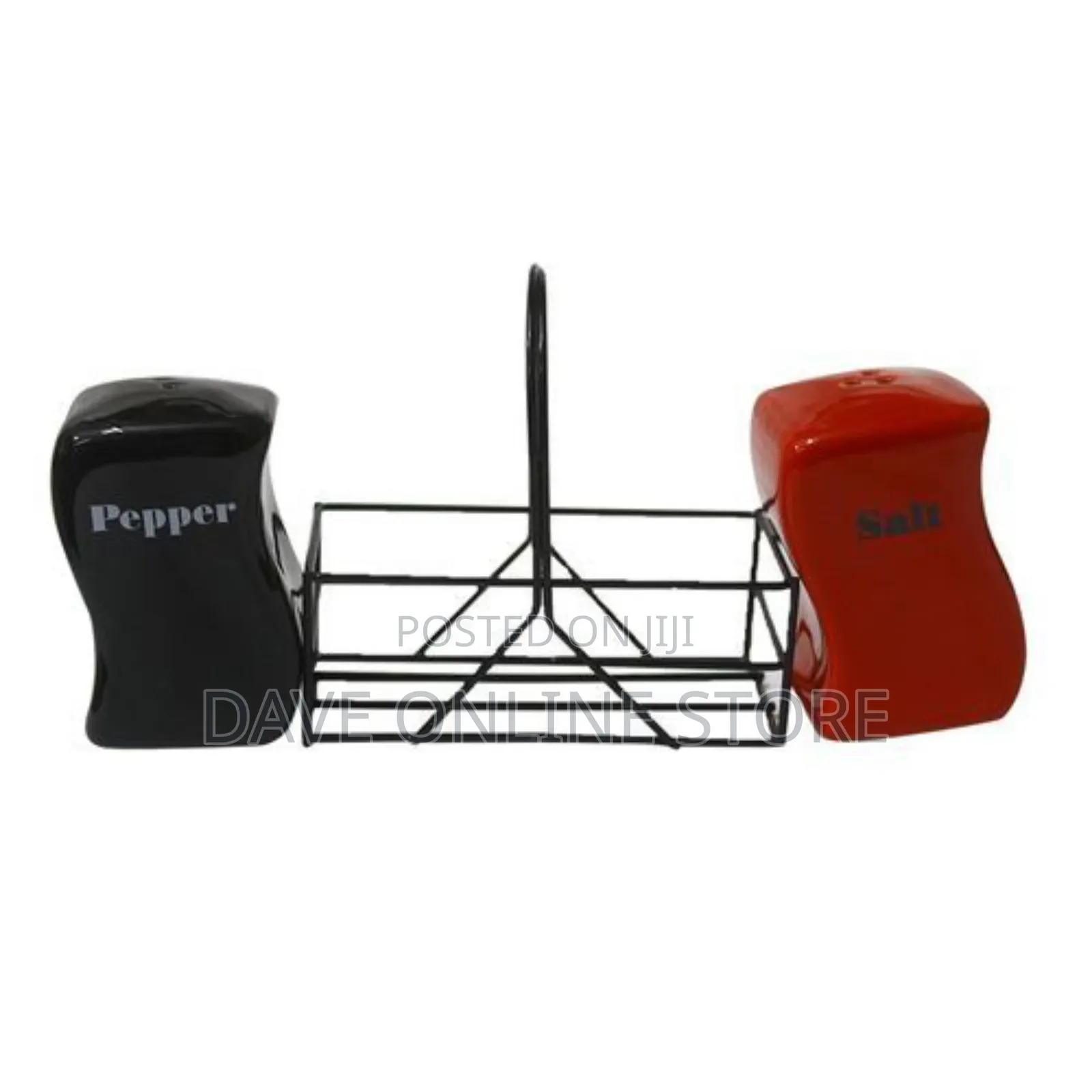 Pepper and Salt Shaker - Black and Red