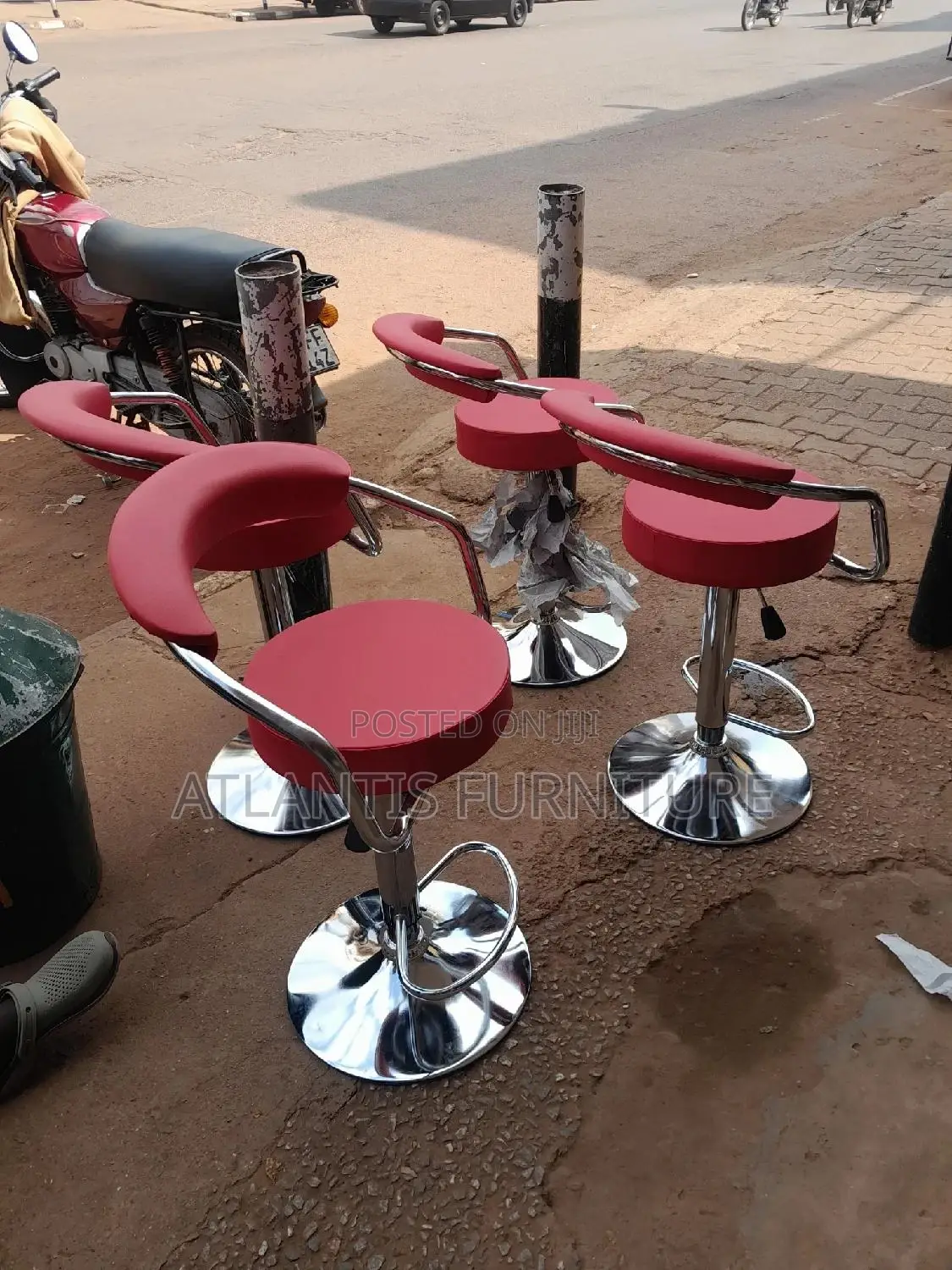 Styling Saloon Stool