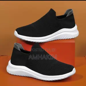 Classic Ladies Sketcher Runner Sneakers in Stock