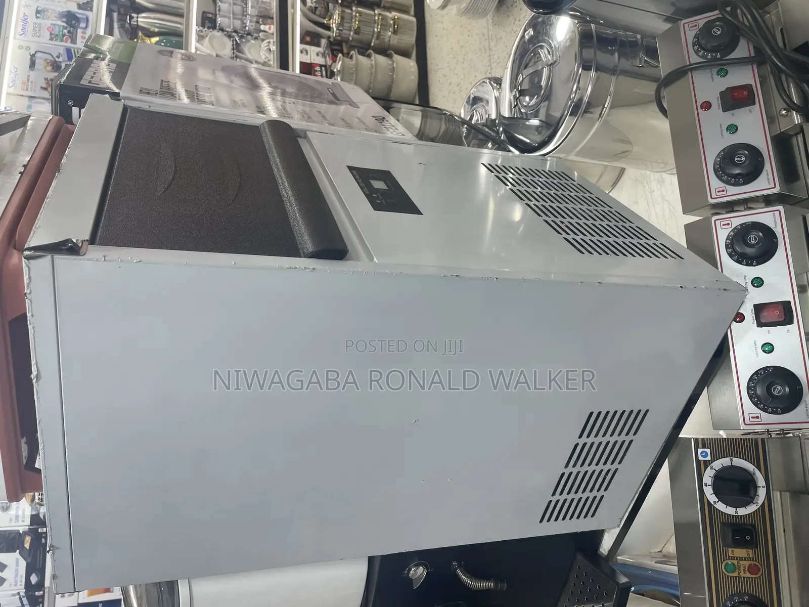 Commercial Industrial 40kg Ice Cube Maker Machine