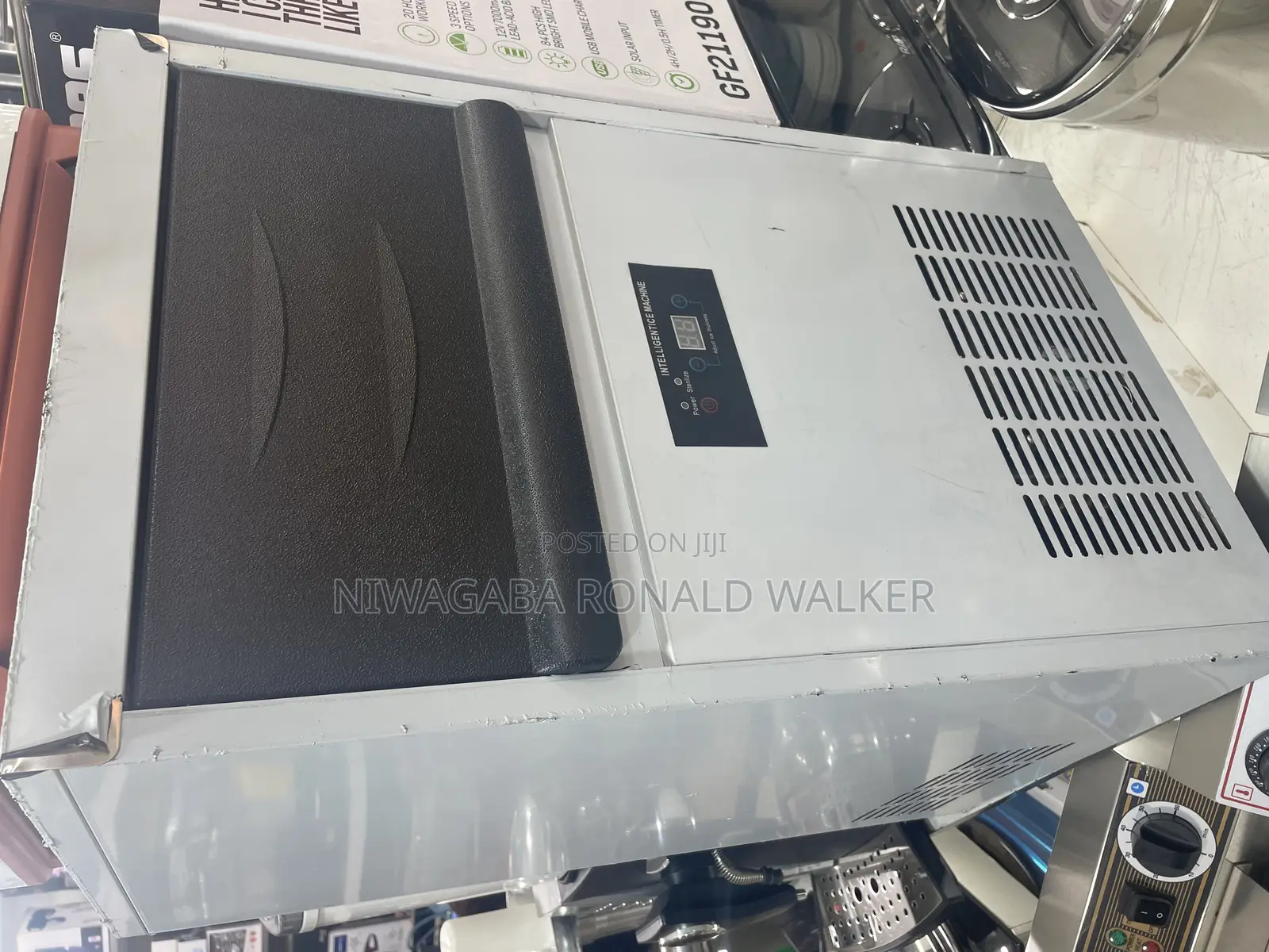 Commercial Industrial 40kg Ice Cube Maker Machine