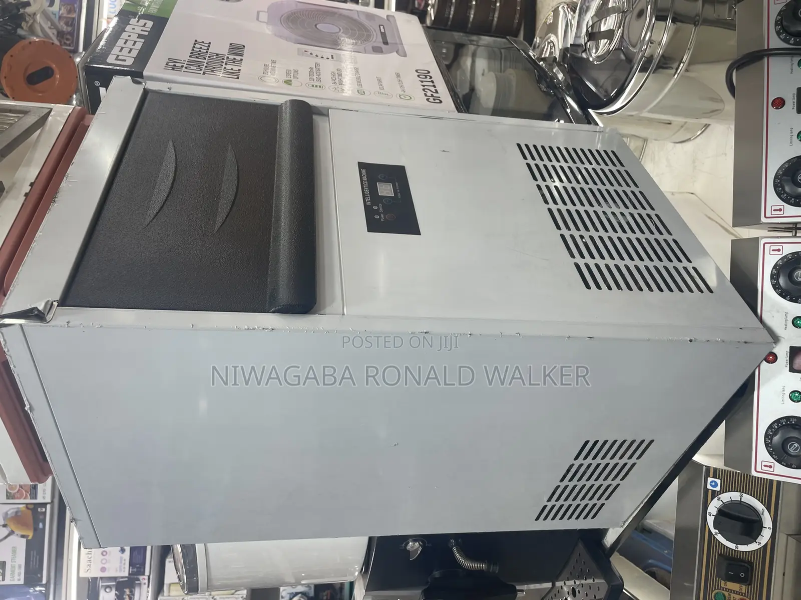 Commercial Industrial 40kg Ice Cube Maker Machine
