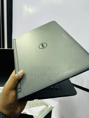 Laptop Dell Latitude 13 3340 8GB Intel Core I3 HDD+SSD 500GB