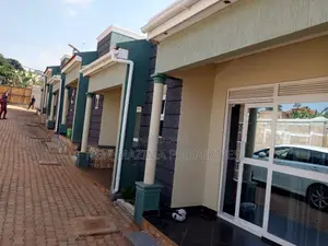 6bdrm House in Seguku Heights, Division A for sale